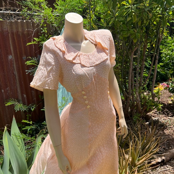 Peach Ruffled Button-Down Dress - Picture 2 of 9